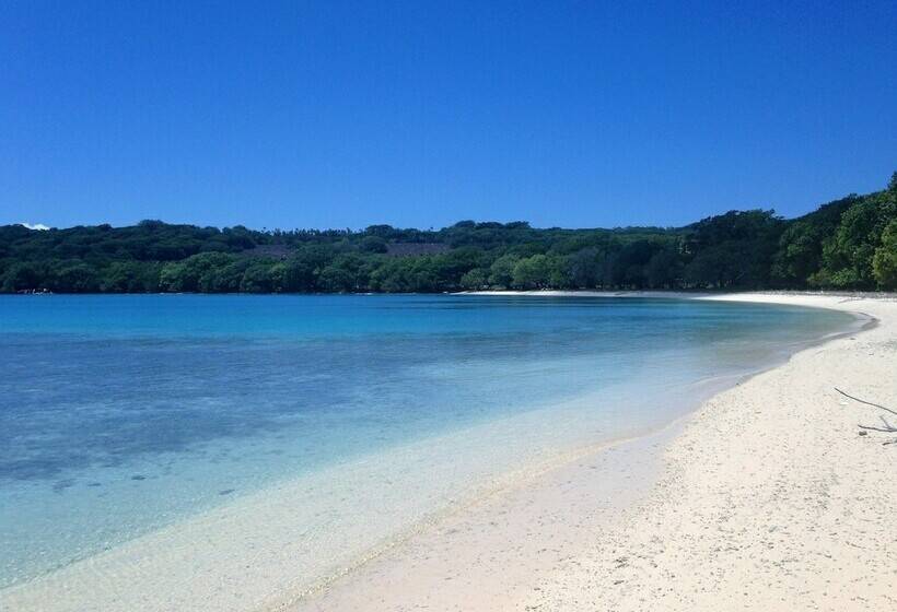 كابينة ديلوكس, Two Canoes Island Getaway