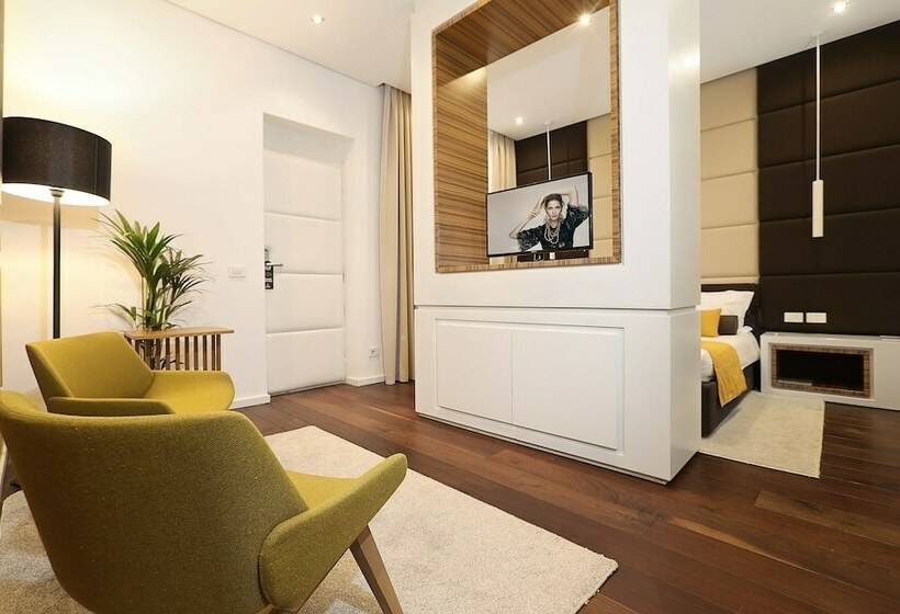 اتاق لوکس, Dominic Smart & Luxury Suites  Terazije