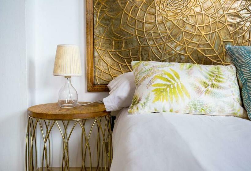 Deluxe Suite, El Charco Suites