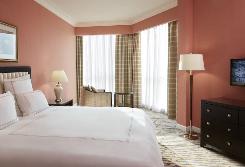سوییت جونیور با چشم‌انداز شهر, Swissotel Al Maqam Makkah
