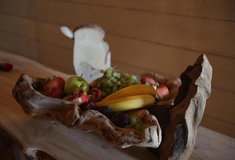 بنگله خانوادگی, Chateau Eden El Rouh & Spa