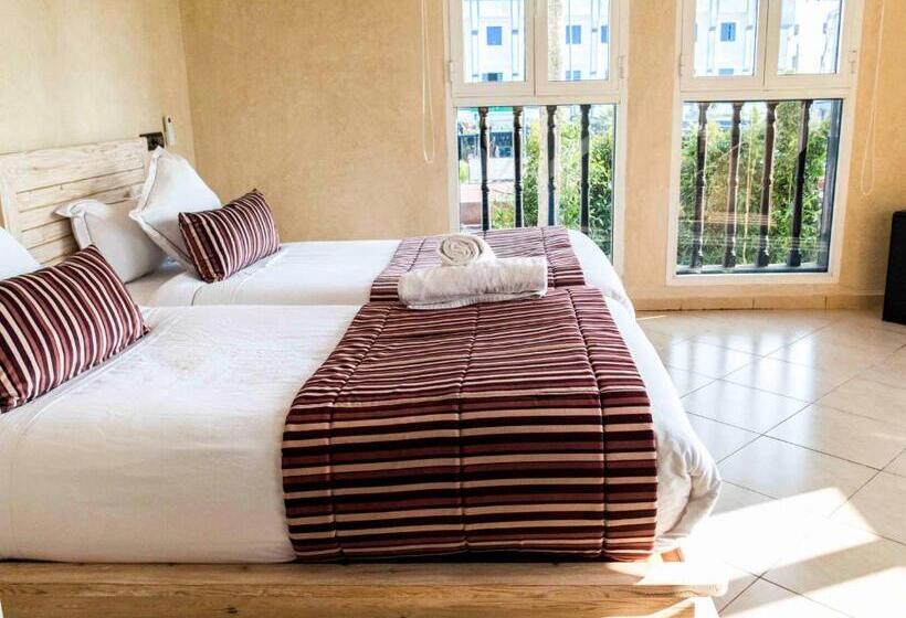 اتاق استاندارد چهار تخته, Chateau Eden El Rouh & Spa