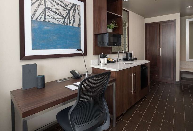 Standard Studio Dobbeltseng, Embassy Suites By Hilton Seattle Downtown Pioneer Square