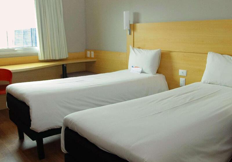 Номер Стандарт, Ibis Puerto Montt