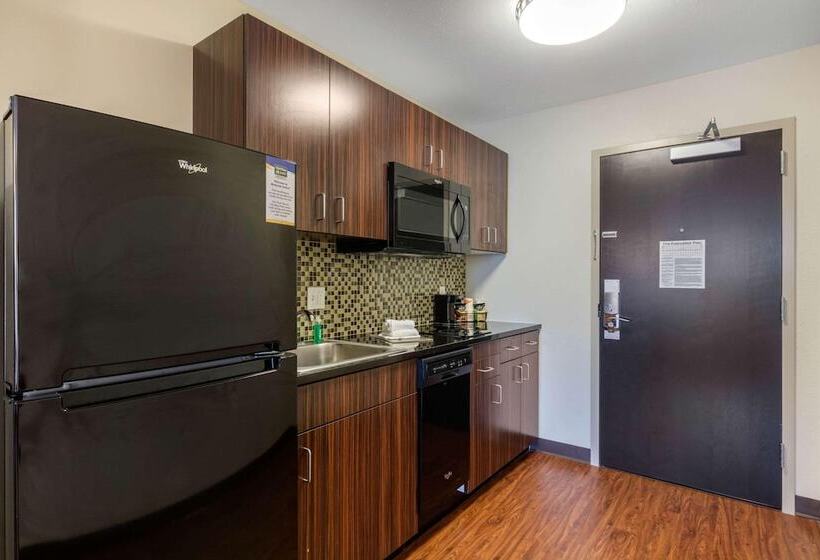 Люкс, Mainstay Suites St. Louis Airport