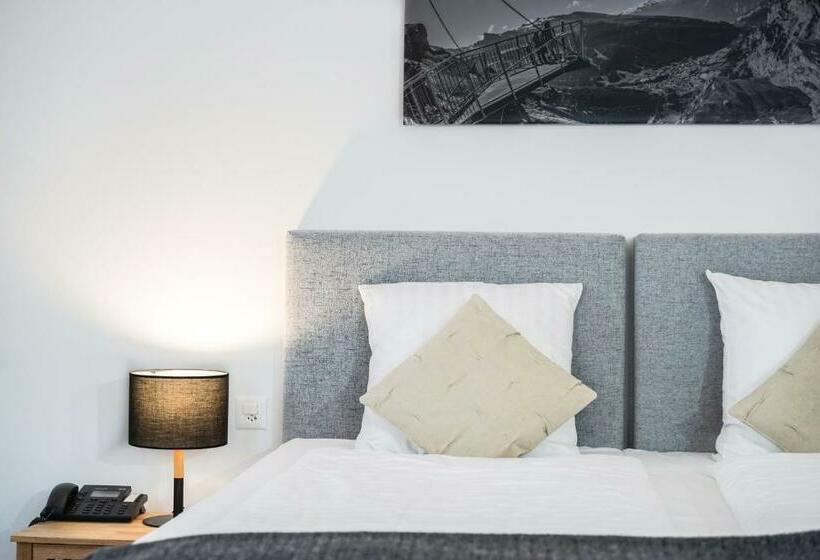 اتاق لوکس, De France By Thermalhotels