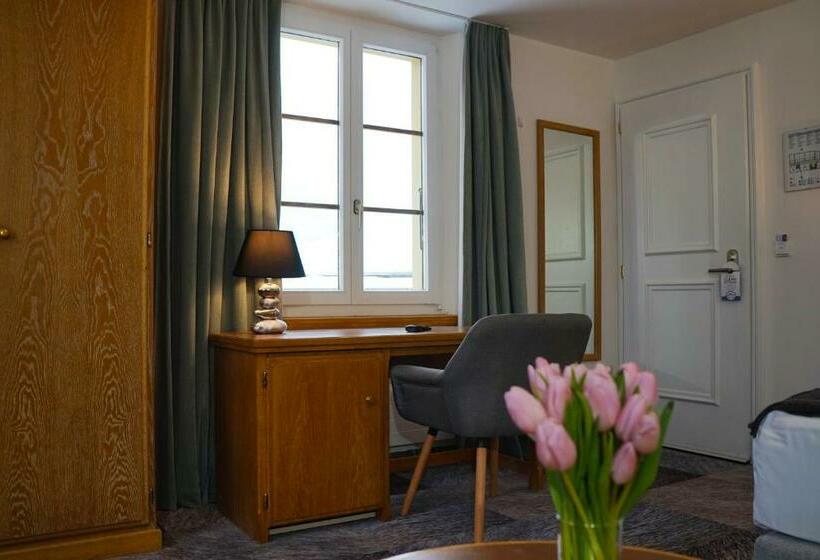 سوییت جونیور, De France By Thermalhotels