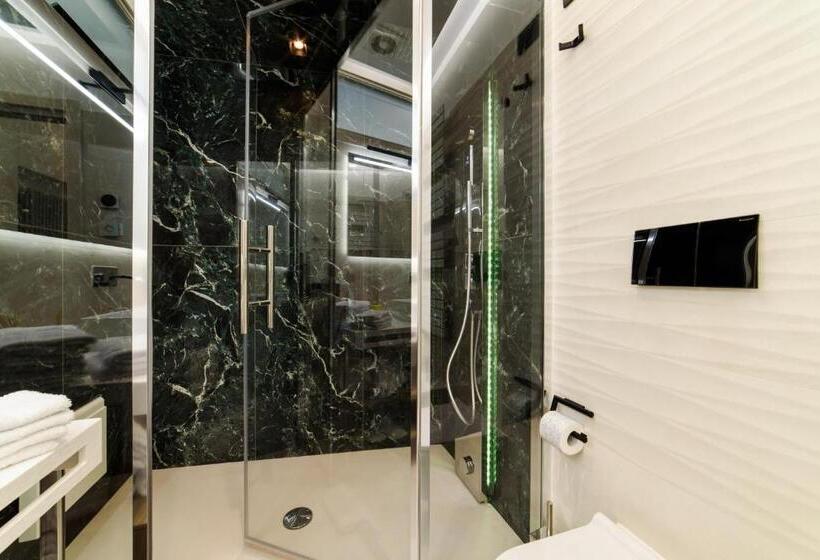 Люкс Deluxe Кровать Кинг, Cloister Suites Amalfi