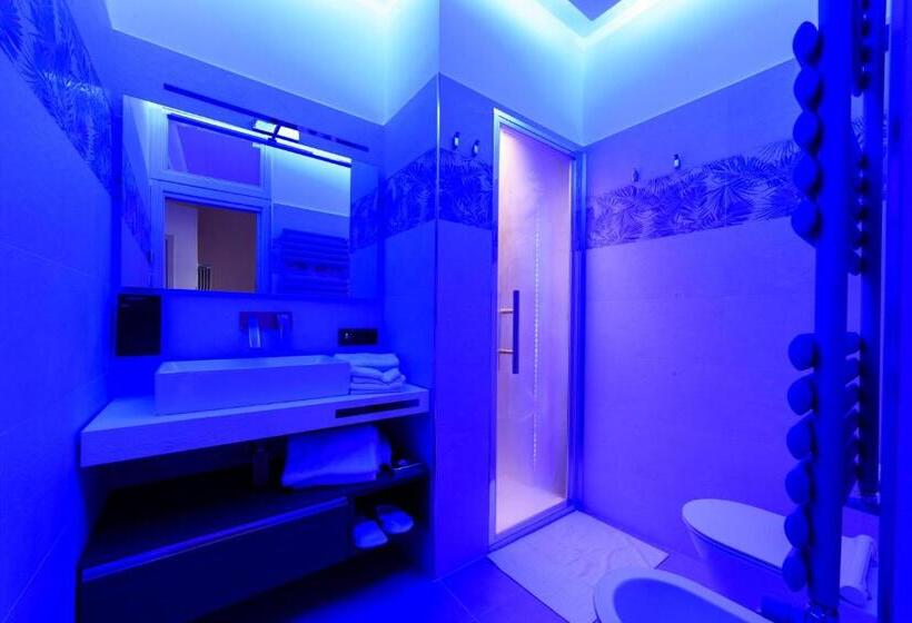 Полулюкс Повышенной Комфортности, Cloister Suites Amalfi