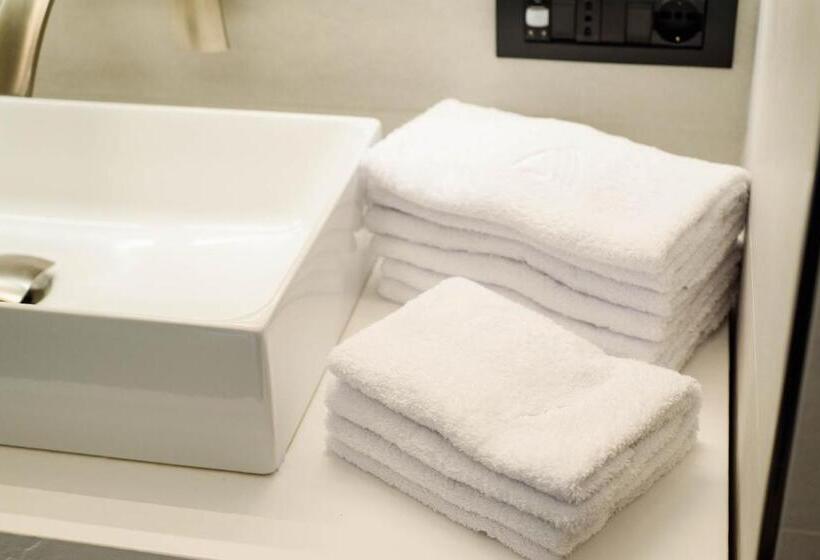 Полулюкс Повышенной Комфортности, Cloister Suites Amalfi