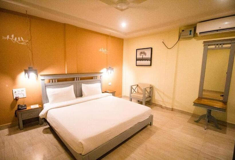 キングサイズベッドのスーペリアルーム, Krc Annexe Tezpur