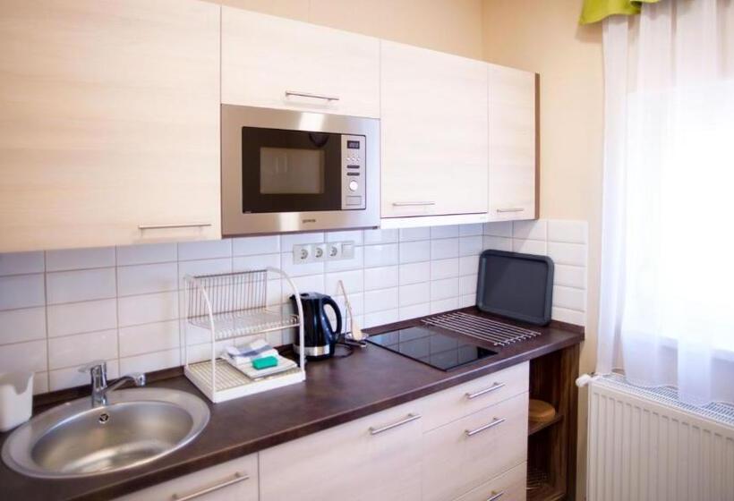 Семейный Номер, Irány Colorado Apartman