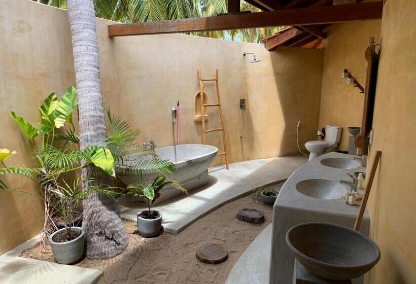 بانگلوی استاندارد 2 خوابه, Kitelantis Hotel And Resort