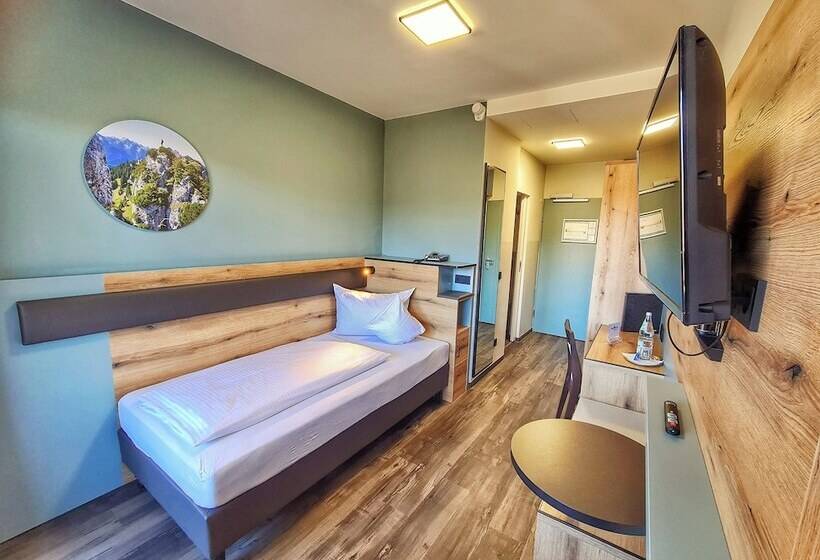 Номер Стандарт, Aura Hotel Saulgrub