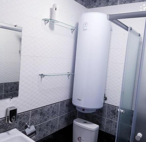 تختخواب در اتاق مشترک, Hostel 777 Vokzal