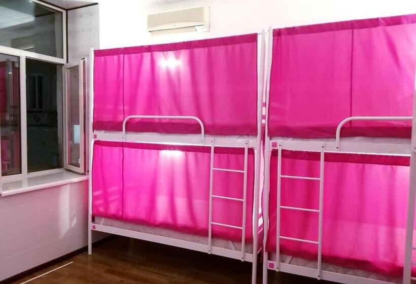 تختخواب در اتاق مشترک, Hostel 777 Vokzal