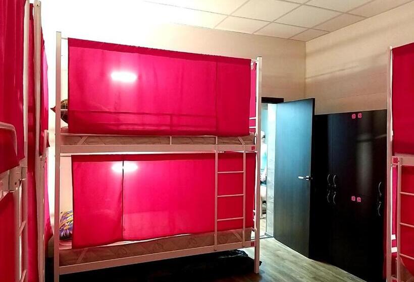 تختخواب در اتاق مشترک, Hostel 777 Vokzal