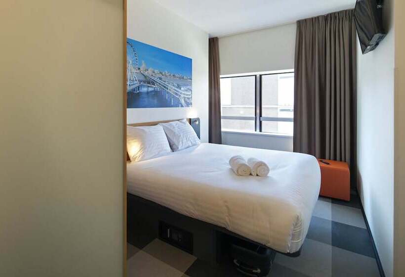 수피리어 룸, Easyhotel The Hague Scheveningen Beach