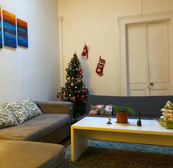تختخواب در اتاق مشترک, Casa Elias Valpo   Hostel