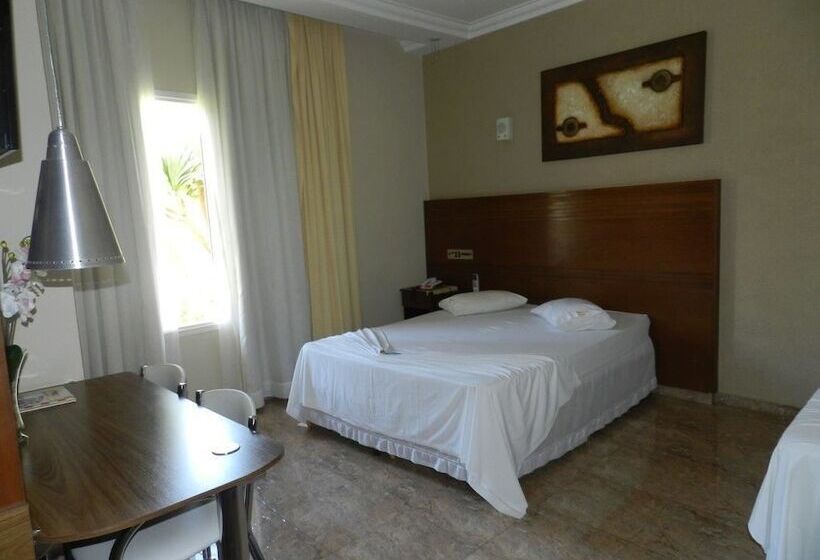 Номер Deluxe, Paradise Inn