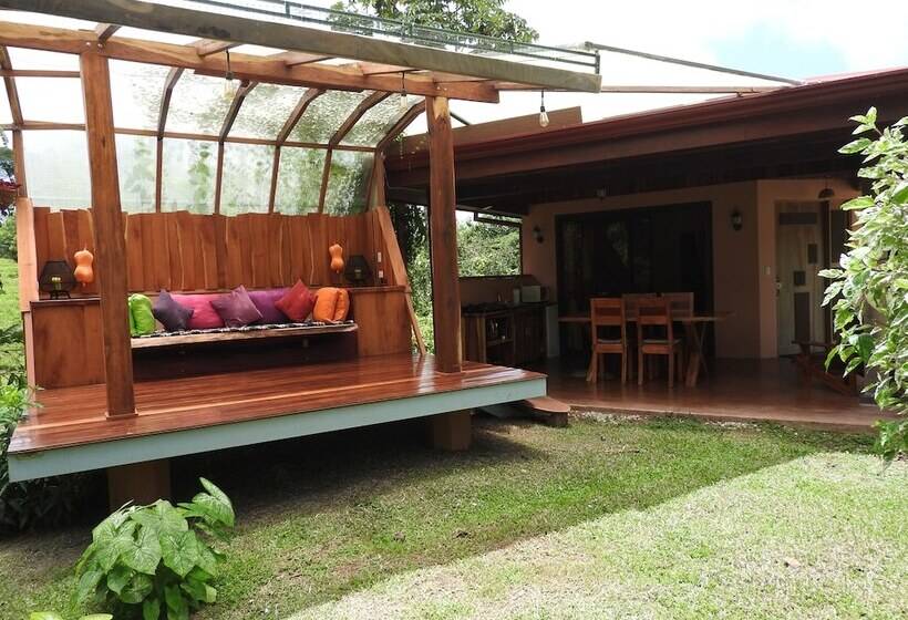 Четырехместный номер Премиум, Mei Tai Cacao Lodge