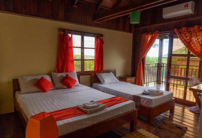 اتاق استاندارد با بالکن, Ratanakiri Paradise Hotel & Restaurant