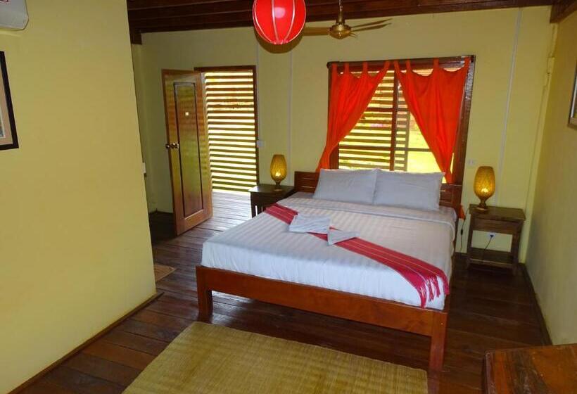 آپارتمان 1 خوابه با تراس, Ratanakiri Paradise Hotel & Restaurant