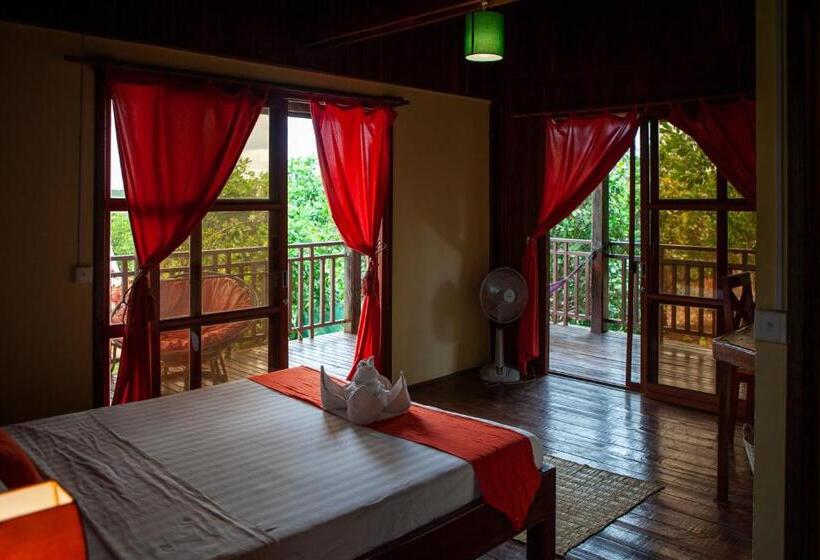 اتاق استاندارد با تخت بزرگ, Ratanakiri Paradise Hotel & Restaurant