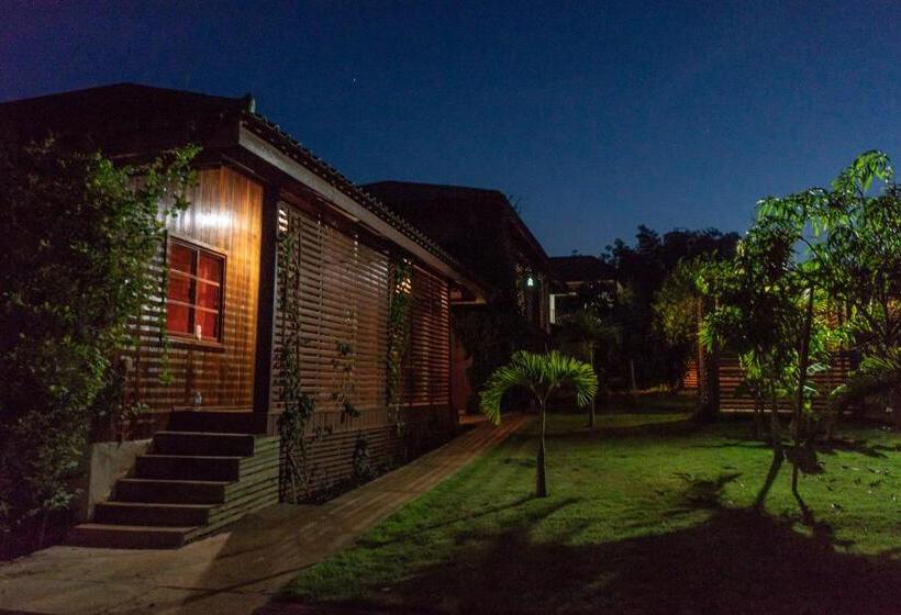 اتاق استاندارد با تخت بزرگ, Ratanakiri Paradise Hotel & Restaurant