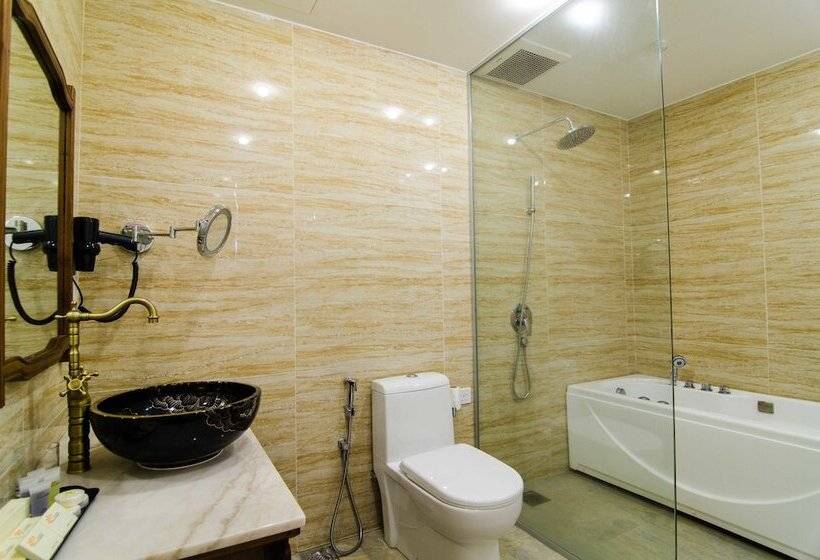 سوییت لوکس, Mornington Hotel Sitiawan