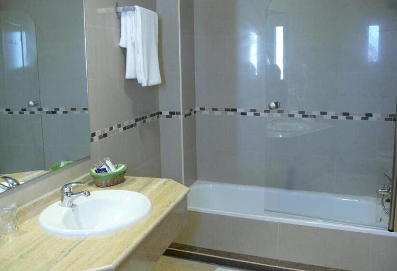Номер Стандарт, Hostal Albero by eme hoteles