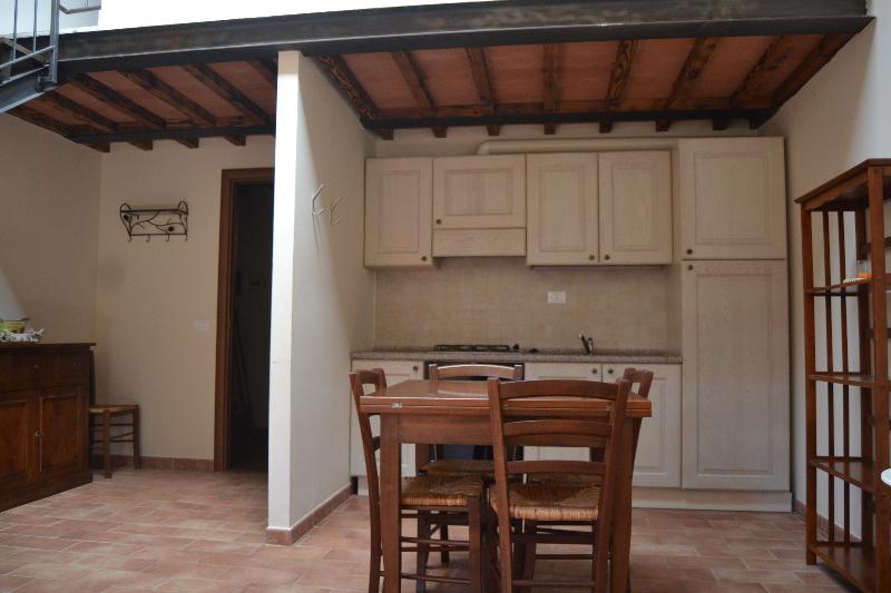 آپارتمان 2 خوابه, Antico Borgo Casalappi