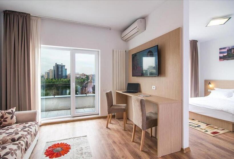 استودیوی استاندارد, Residence Il Lago