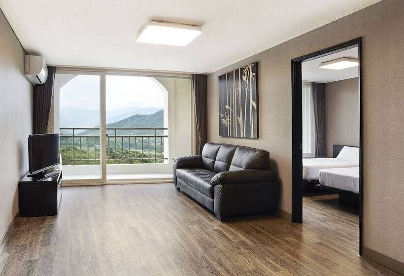Апартаменты Deluxe 1 Спальня, Kensington Resort Jirisan Hadong