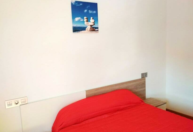 Apartamento 2 Dormitórios, Apartamentos Illa de Arousa 3000