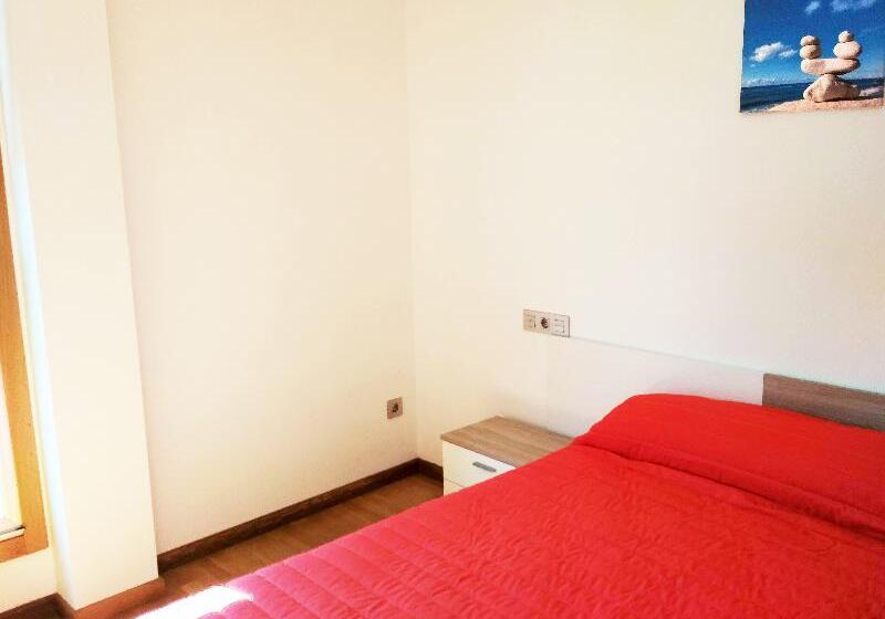Apartamento 2 Dormitórios, Apartamentos Illa de Arousa 3000