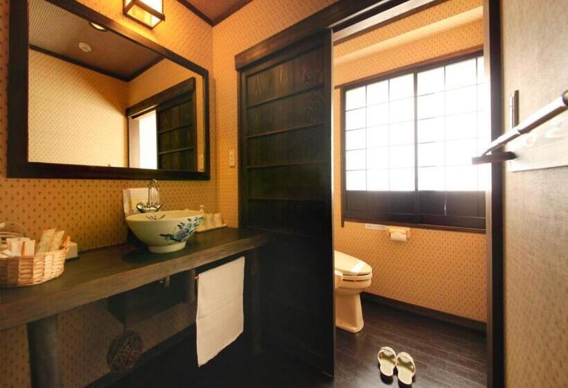 家庭套房, Themana Village