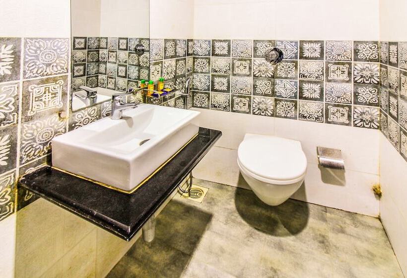 デラックスルーム, Atlas Plaza By Bizzgrow Hotels