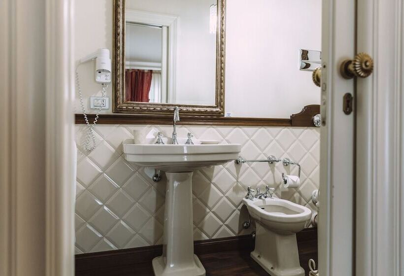 Номер Стандарт Трехместный, B&b Triskeles