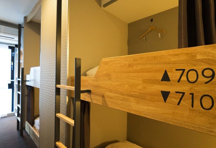 Кровать в Общей Комнате, Imano Tokyo Ginza Hostel