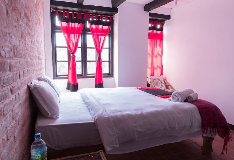 اتاق استاندارد, Lumbini Heritage Home