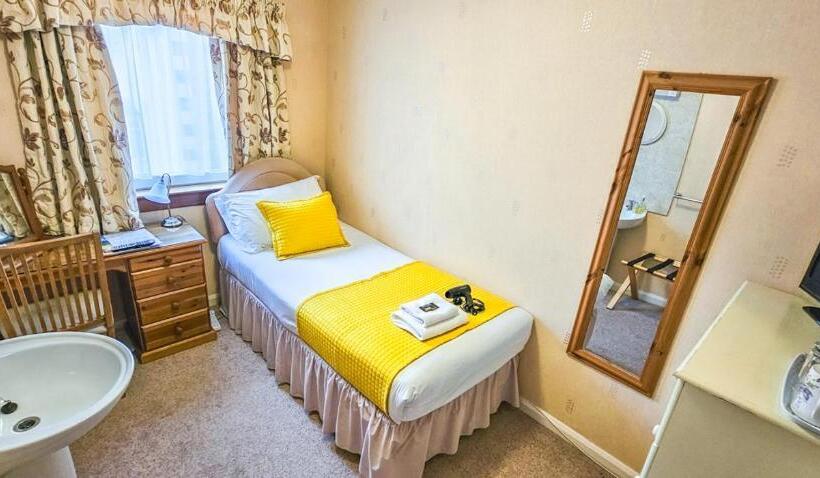 Номер Стандарт Индивидуальный, Mystayinn Abermar Guest House