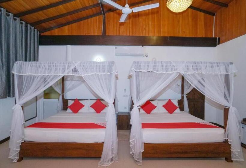 Люкс Deluxe Кровать Кинг, Kabalana Hotel & Villa