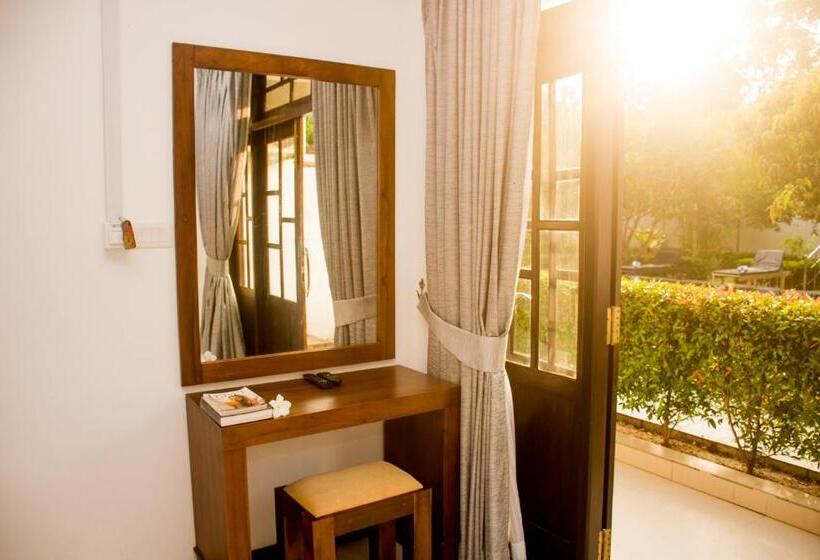 Номер Стандарт, Kabalana Hotel & Villa