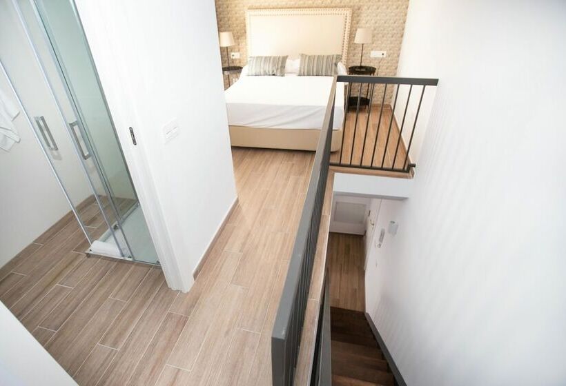 آپارتمان دوبلکس 1 خوابه, Feelathome Mártires Apartments