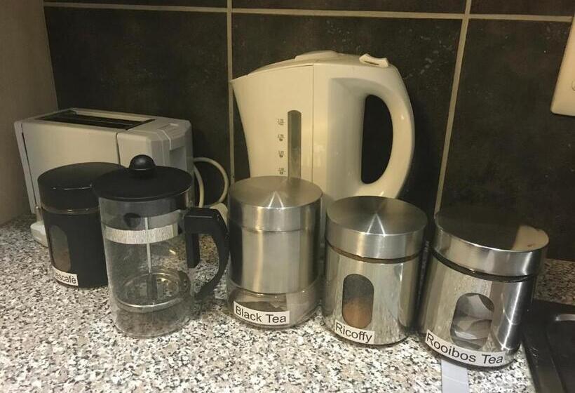 غرفة قياسية, A Little Guesthouse