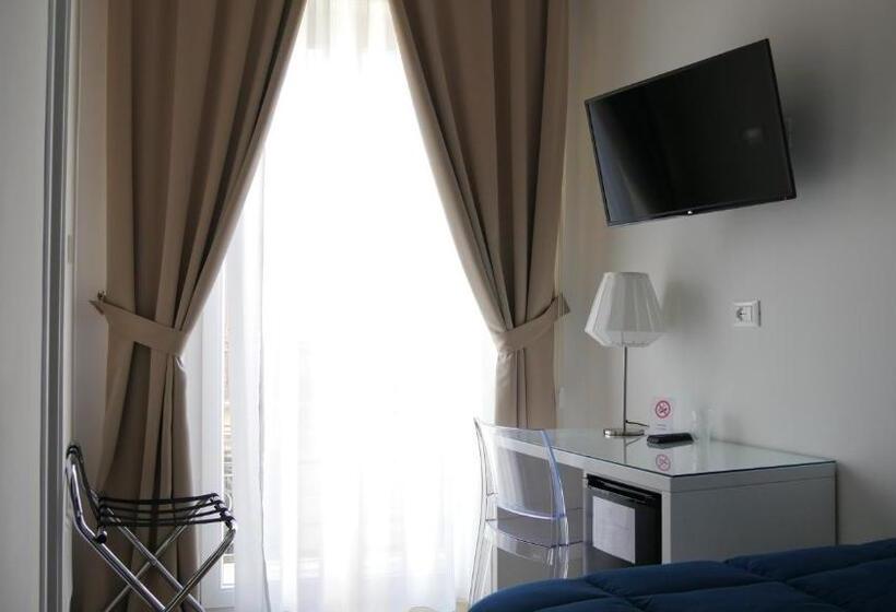 اتاق استاندارد یک نفره, Domus Nova