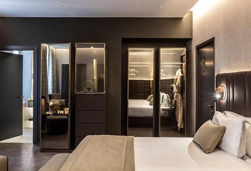 سوییت جونیور, The Pantheon Iconic Rome Hotel, Autograph Collection