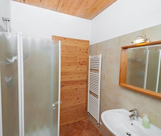 اتاق استاندارد, Agritur Casteller