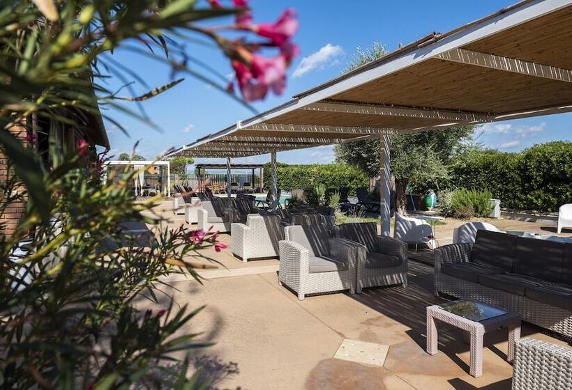 اتاق راحتی, Country Resort Le Due Ruote